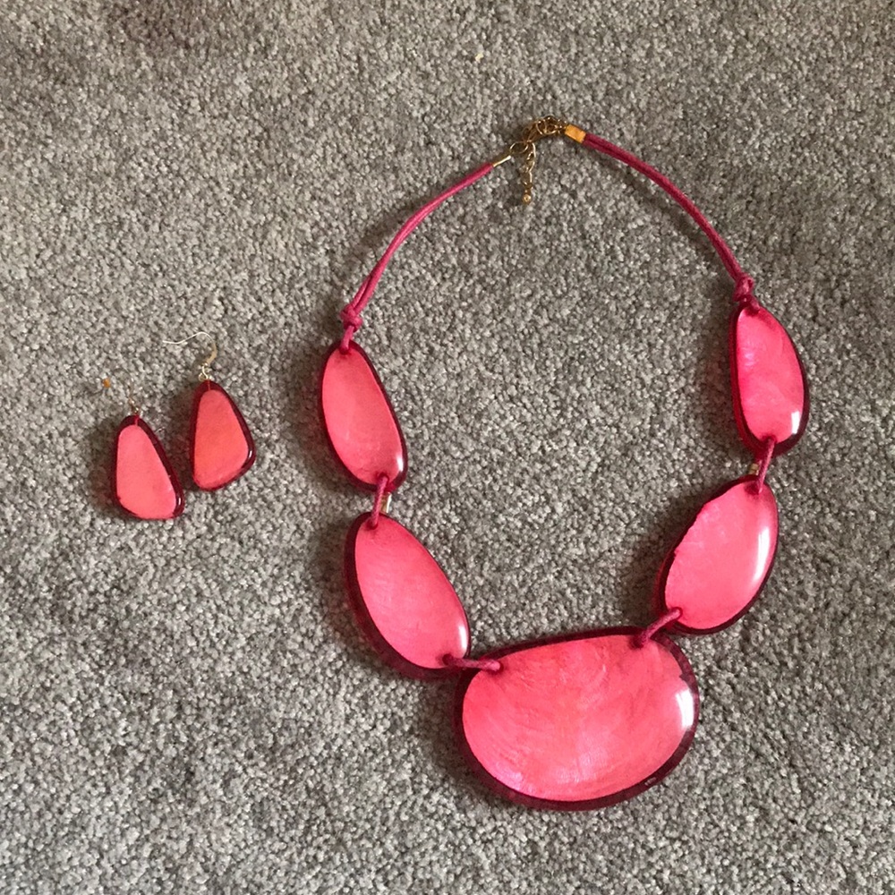 PINK NECKLACE AND EARRINGS SET